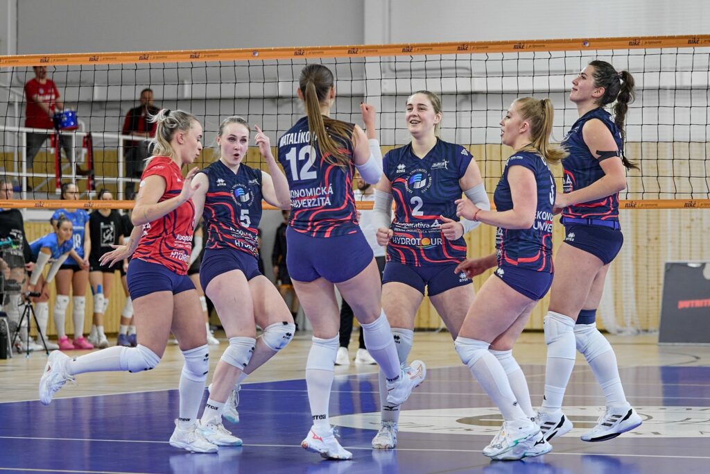 Niké Extraliga ženy semifinále | Kooperativa Slávia EUBA – VA UNIZA Žilina